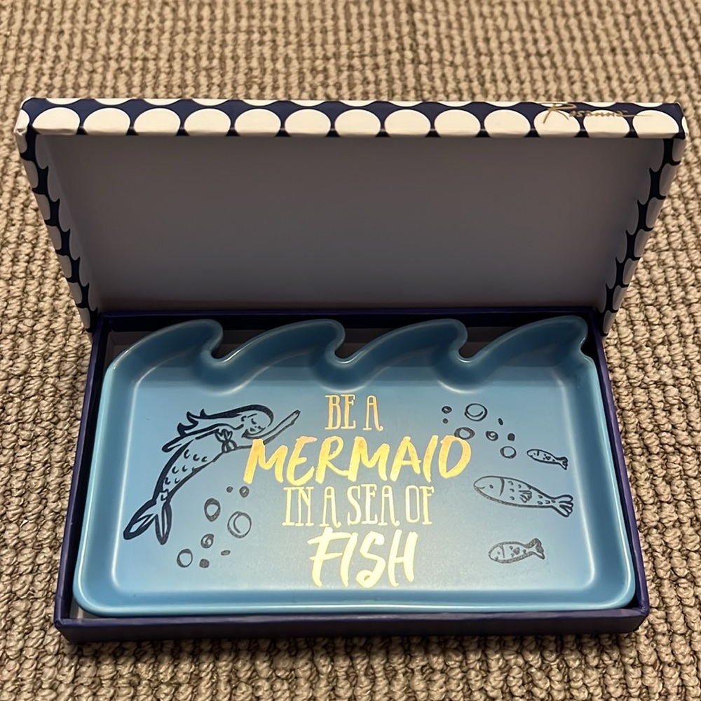 Rosanna Collectible “Be A Mermaid in a Sea of Fish” wave Trinket Dish Tray NIB